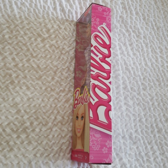 Purple Dress Barbie Doll. Girl Toy - Picture 4 of 5